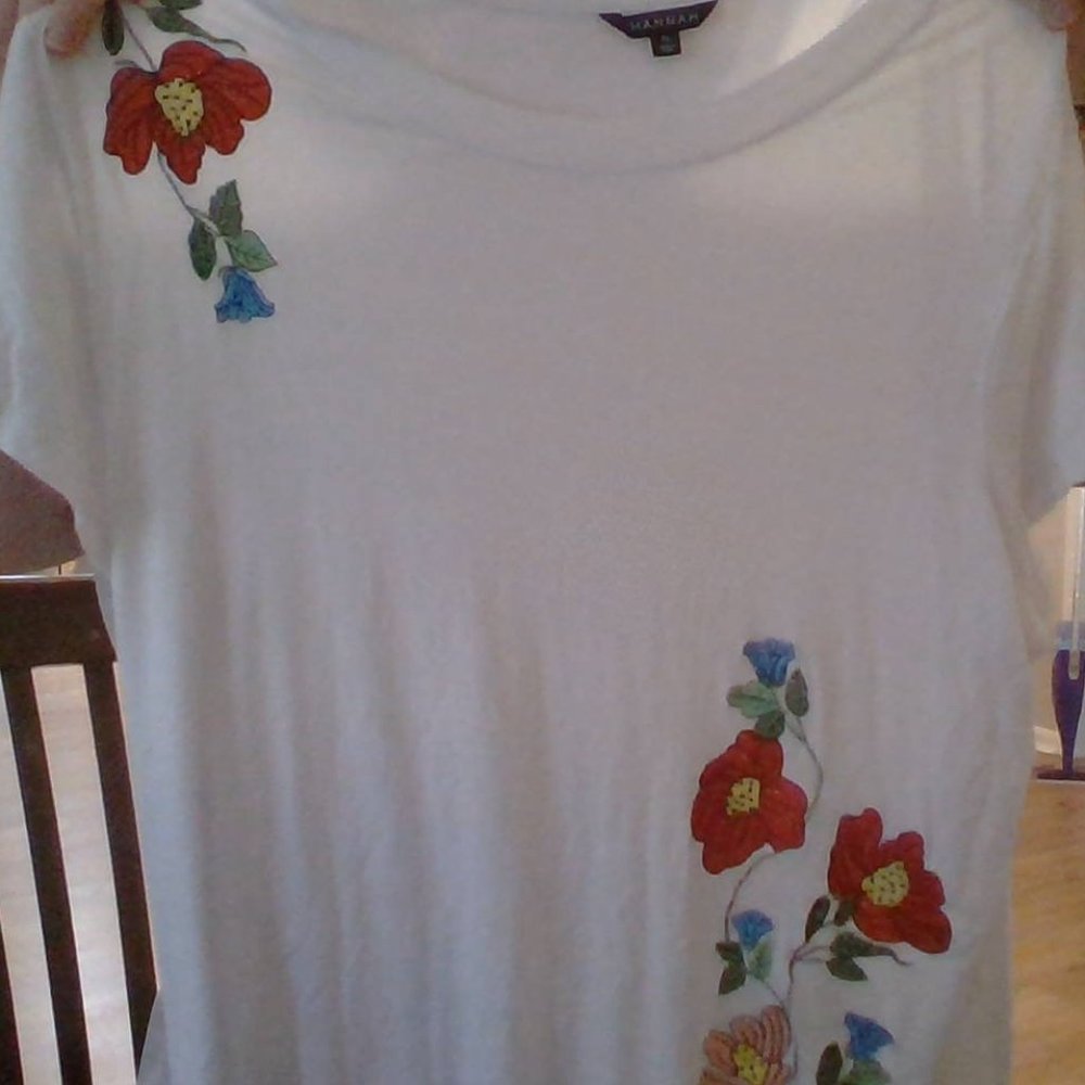 floral shirt